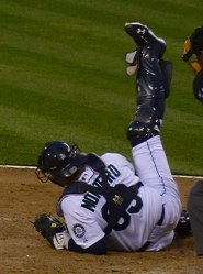 Jesus Montero makes an acrobatic&nbsp;stop