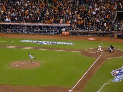 Sandoval’s first non-homerun hit knocks Valverde off&nbsp;balance